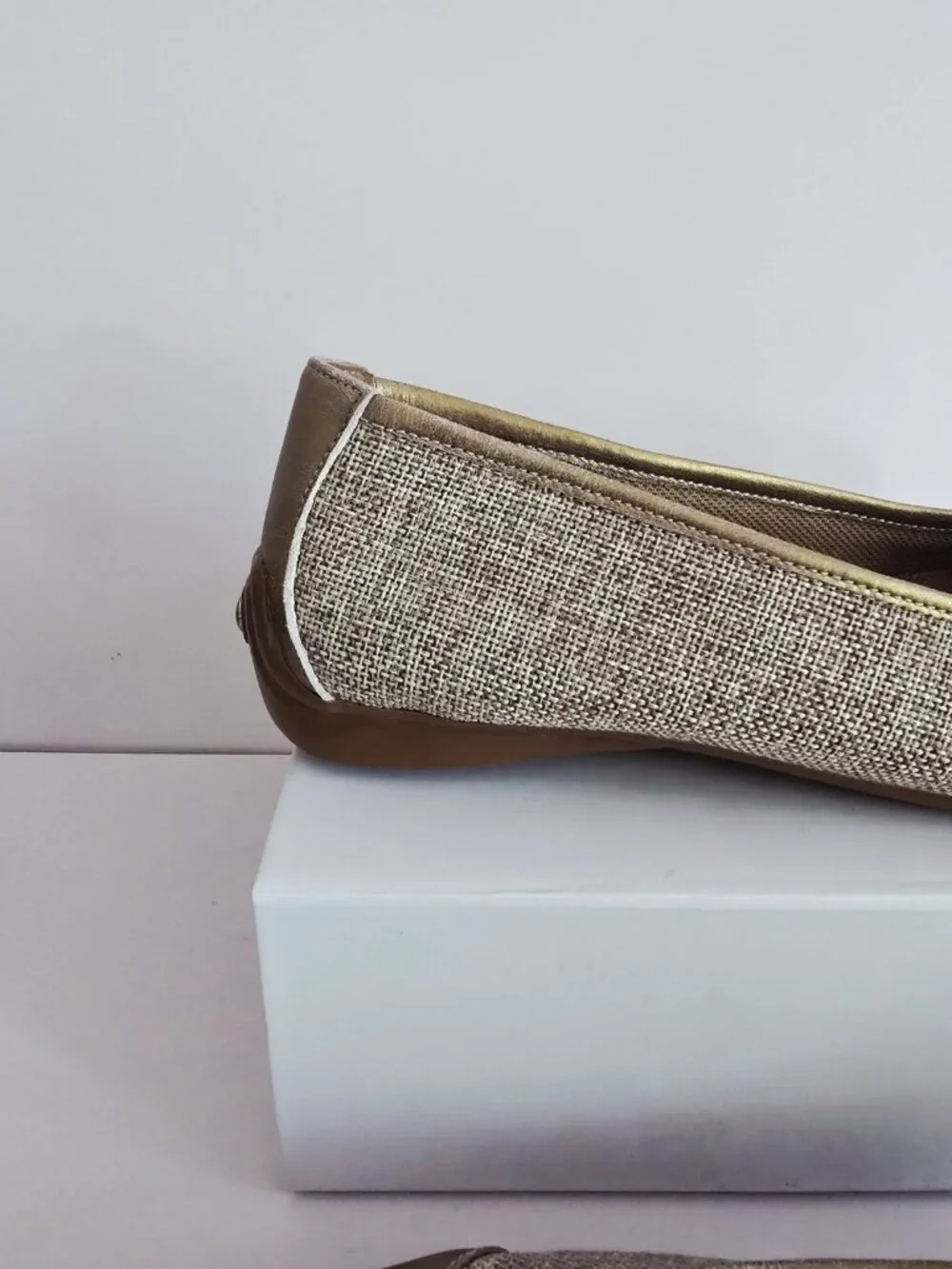 Pluggz Grounding Earthing Cap Toe Ballet Flats Shoes 8 Slip On Leather Fabric